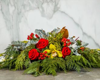 Christmas Gathering Centerpiece